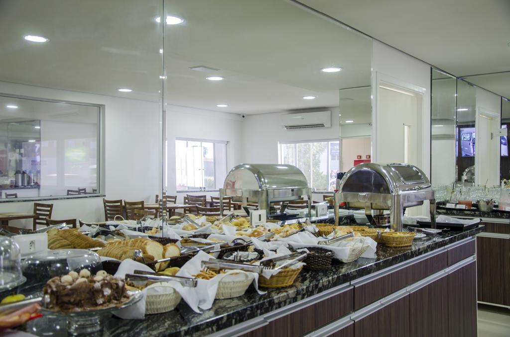 Semprehotel Трес-Лаґоас Екстер'єр фото
